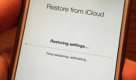 restore from icloud process starts