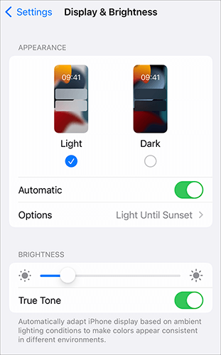 adjust screen brightness on iphone