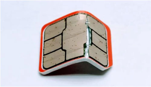 menghancurkan kartu sim secara fisik