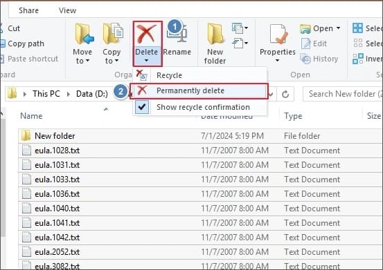 Cara menghapus file secara permanen di PC tanpa pemulihan menggunakan pita File Explorer.