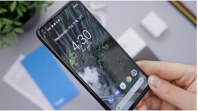 should i switch from iphone to google pixel